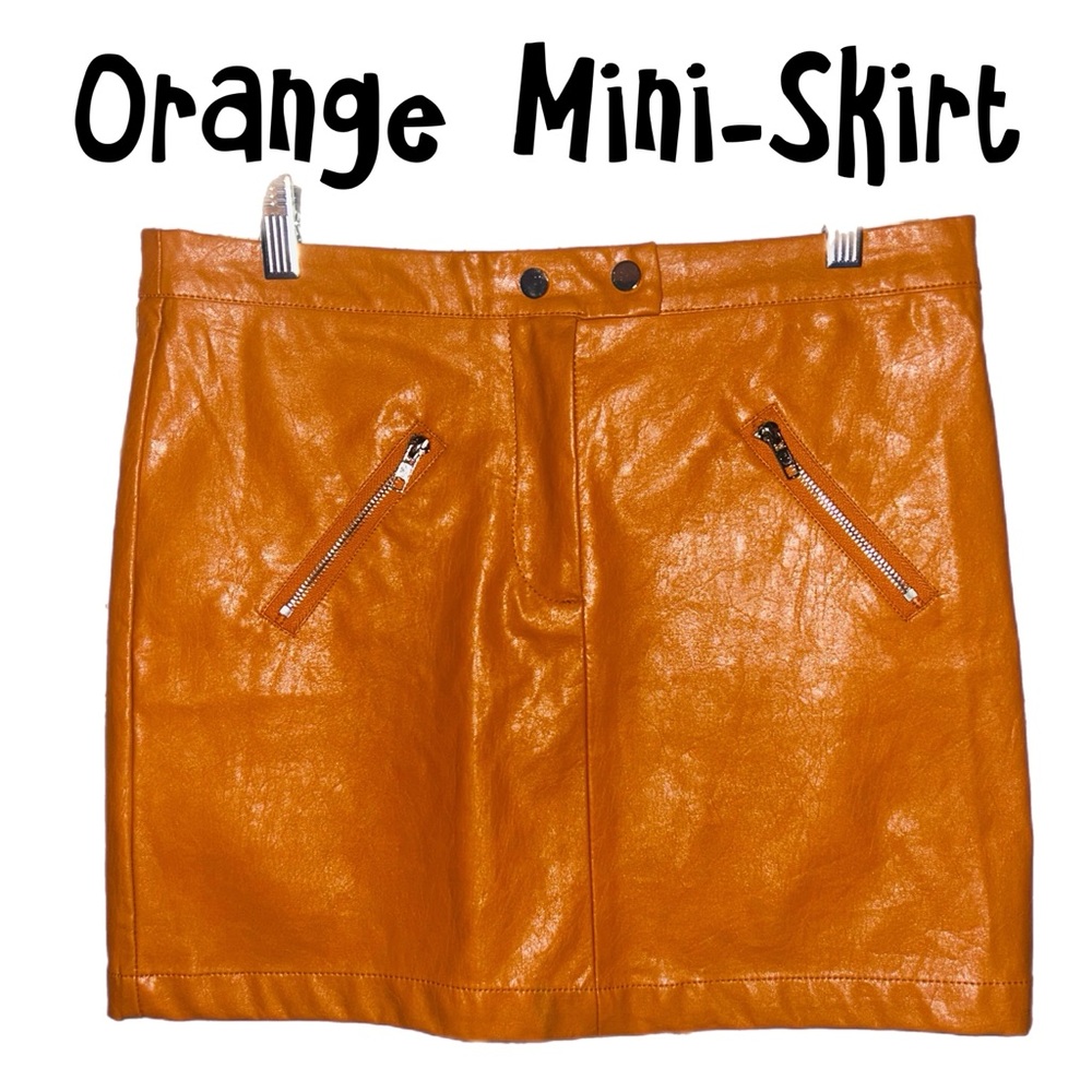 Shinestar Women's Orange Faux Leather Mini-
Skirt Size L